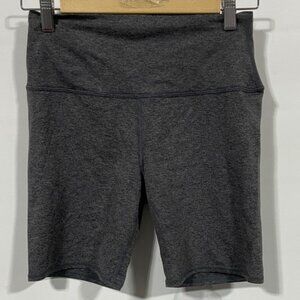 Quince Women's Gray Shorts
